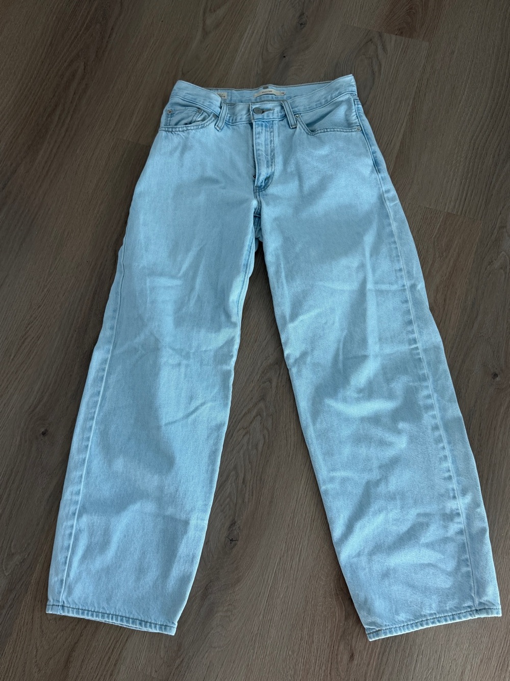 Levi's baggy dad jeans